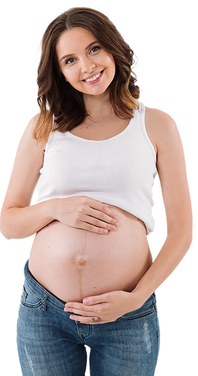 Mamá disfrutando de su bebé durante la toma